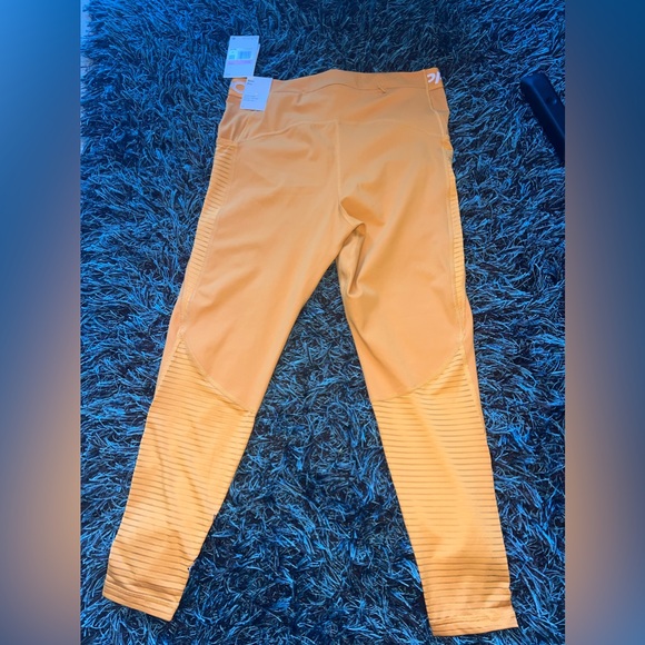 Brand New Nike Tights - Picture 6 of 7